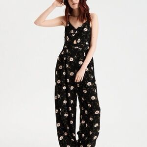 American eagle jumpsuit women’s XL black floral boho bohemian Loose